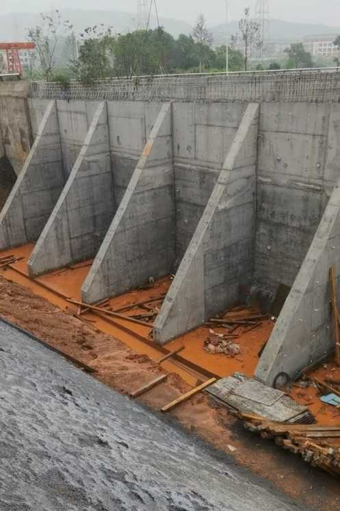 淮安金湖县锚杆式挡土墙